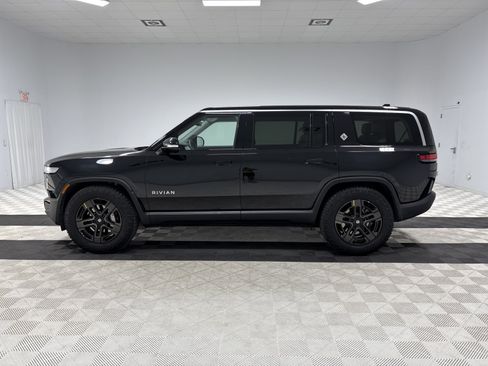 Used 2024 Rivian R1S Adventure AWD/4WD image 2