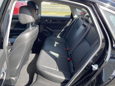 Used 2024 Honda Civic Touring image 16