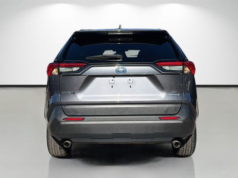 Used 2023 Toyota RAV4 LE image 4