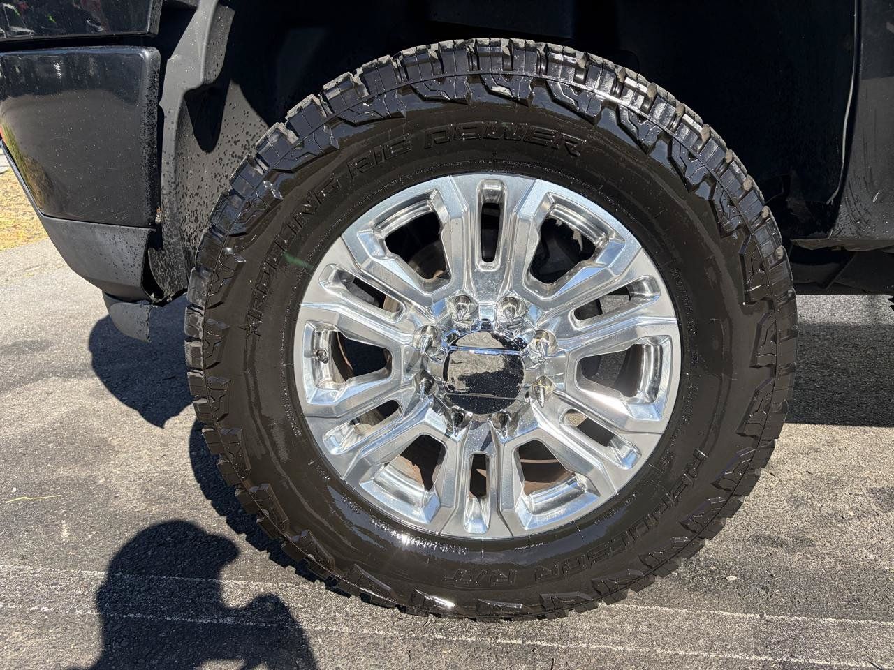 Used 2012 GMC Sierra 2500 Denali w/ Suspension Package, Off-Road AWD/4WD image 13