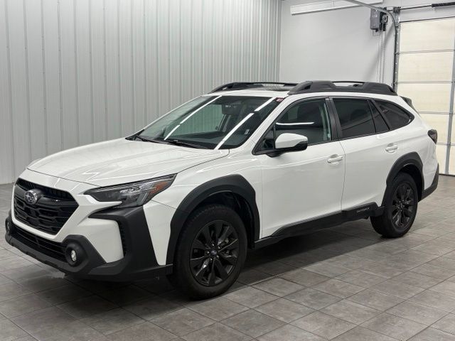 Used 2025 Subaru Outback Onyx Edition AWD/4WD image 5