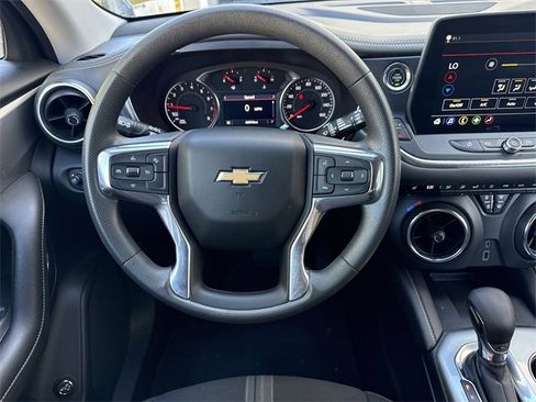 Used 2023 Chevrolet Blazer LT w/ Convenience Package image 15