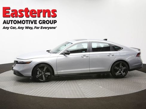 Used 2024 Honda Accord Sport image 57