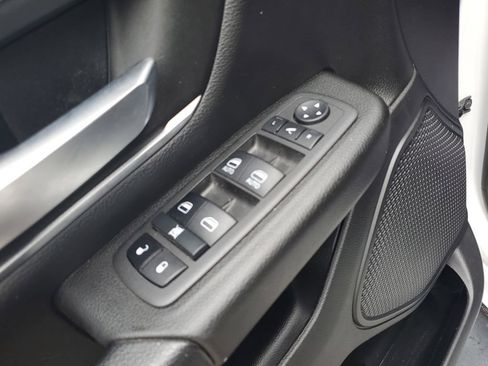 Used 2022 RAM 1500 Big Horn AWD/4WD image 19