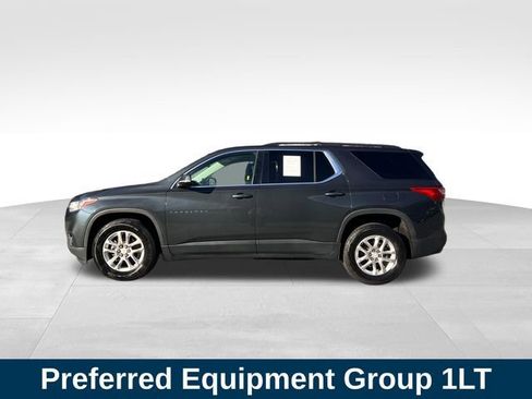 Used 2019 Chevrolet Traverse LT AWD/4WD image 2
