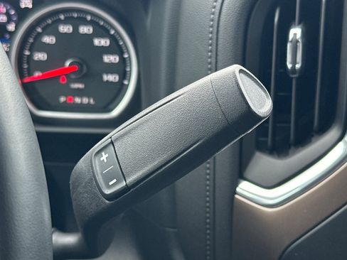 Used 2023 Chevrolet Silverado 3500 High Country image 21