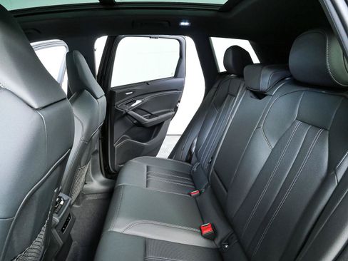 New 2027 Audi Q6 e-tron Premium Plus AWD/4WD image 23