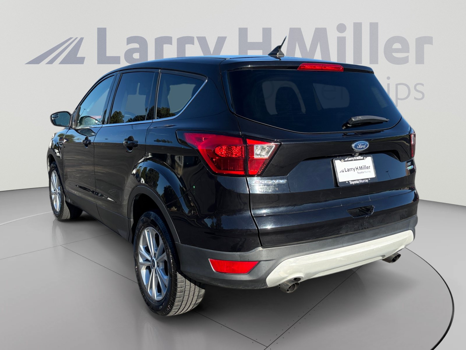 Used 2019 Ford Escape SE AWD/4WD image 3