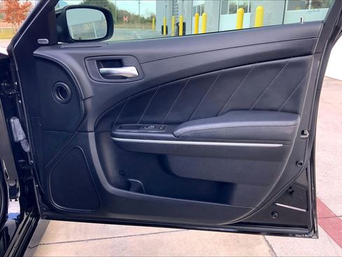 Used 2021 Dodge Charger Scat Pack w/ Plus Group image 18