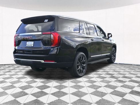 New 2026 GMC Yukon XL Elevation image 16
