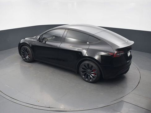 Used 2024 Tesla Model Y Performance AWD/4WD image 28