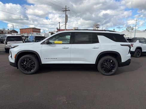 New 2026 Chevrolet Traverse LT image 4