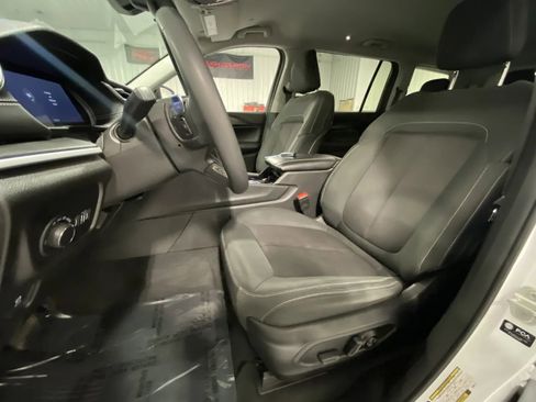 Used 2023 Jeep Grand Cherokee L Laredo image 11