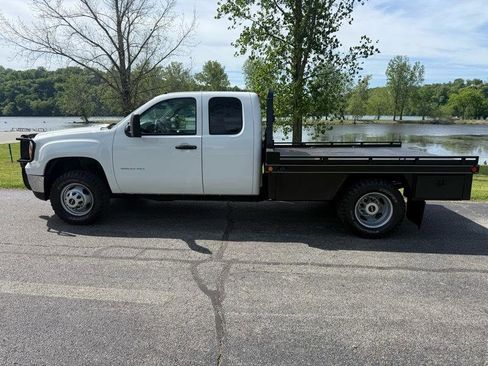 Used 2013 GMC Sierra 3500 W/T AWD/4WD image 4