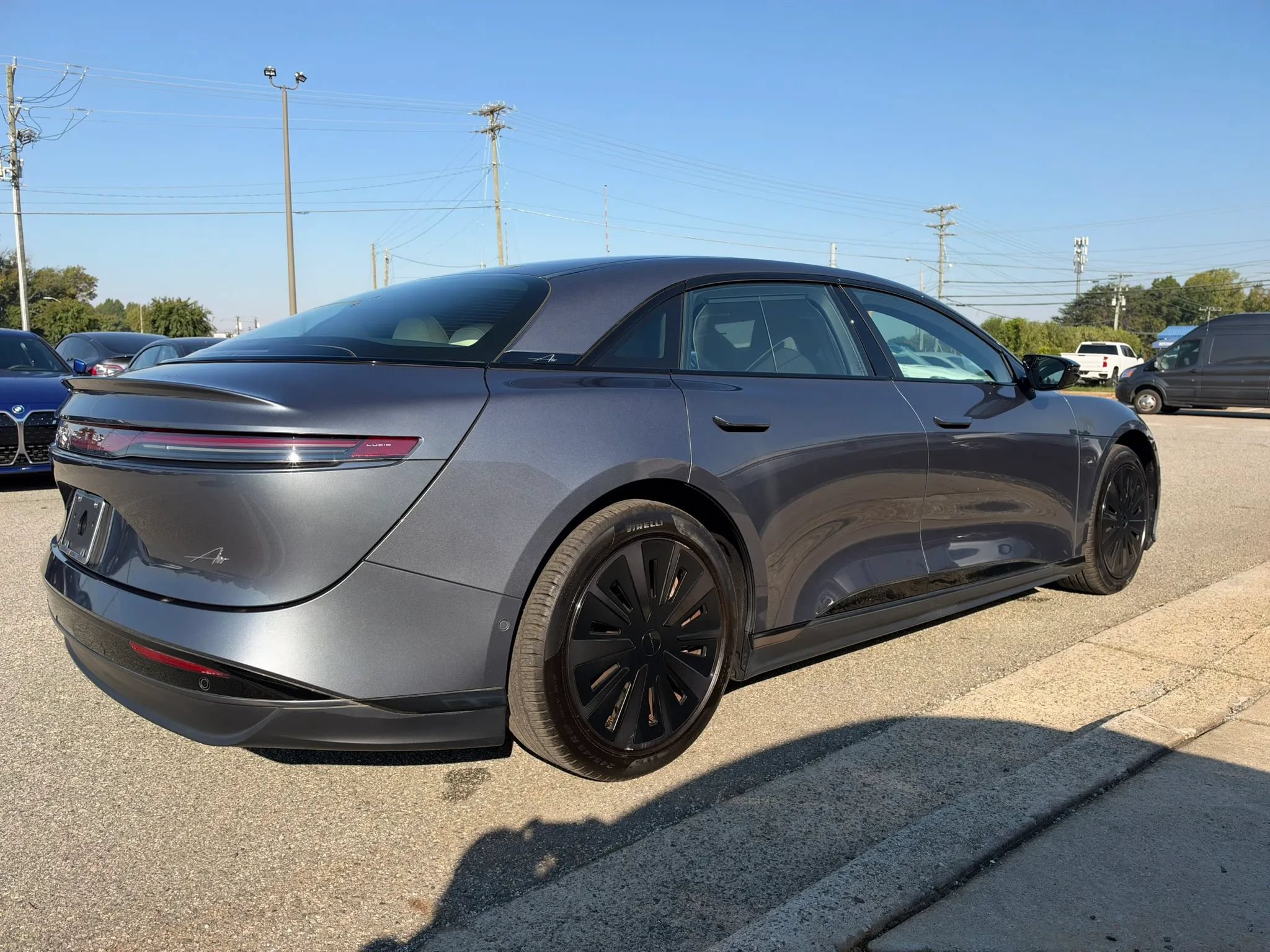 Used 2025 Lucid Air Pure RWD image 31