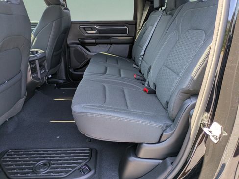 New 2026 RAM 1500 Big Horn AWD/4WD image 14