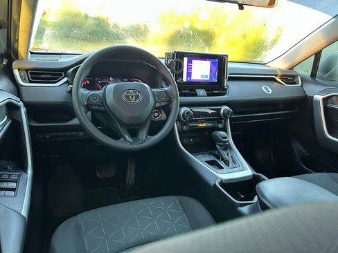 Used 2023 Toyota RAV4 XLE w/ Convenience Package image 12