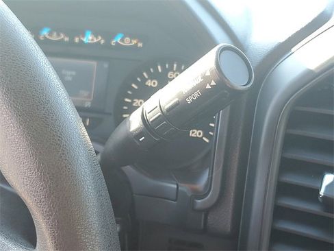 Used 2015 Ford F150 XL w/ Equipment Group 101A Mid image 22