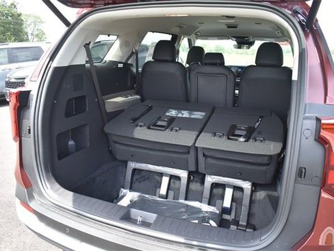 New 2026 Kia Carnival EX image 17