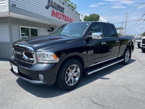 Used 2017 RAM 1500 Limited image 4