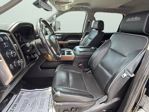 Used 2017 Chevrolet Silverado 3500 High Country w/ Duramax Plus Package AWD/4WD image 17