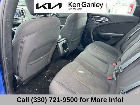 Used 2015 Chrysler 200 Limited w/ Convenience Group image 49