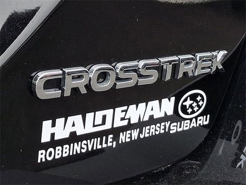 Used 2025 Subaru Crosstrek 2.0i Premium image 29
