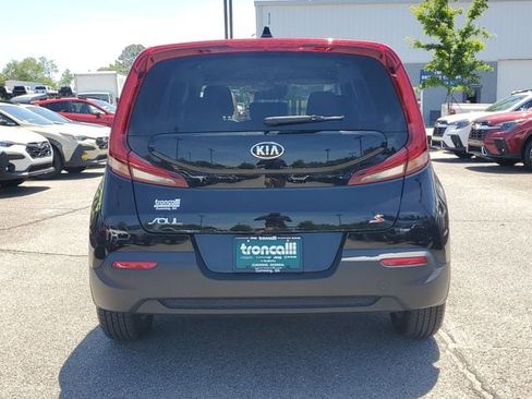Used 2021 Kia Soul S FWD image 5