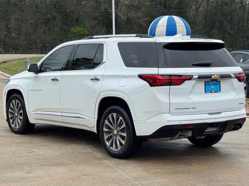 Used 2022 Chevrolet Traverse Premier image 14