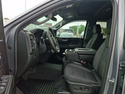 Used 2023 Chevrolet Silverado 1500 Custom AWD/4WD image 13