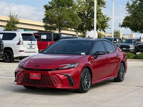 Used 2026 Toyota Camry XSE FWD image 8