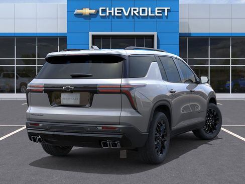 New 2026 Chevrolet Traverse LT w/ Midnight/Sport Edition FWD image 4