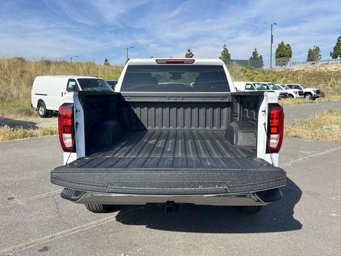 New 2026 GMC Sierra 1500 Pro w/ Pro Value Package AWD/4WD image 26