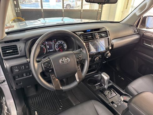 Certified 2022 Toyota 4Runner TRD Off-Road Premium image 17