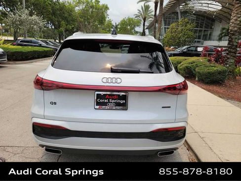 Certified 2025 Audi Q5 Premium w/ Premium Plus AWD/4WD image 7