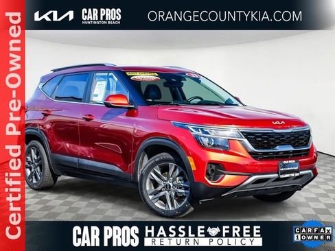 Certified 2023 Kia Seltos S w/ Navigation Package image 2