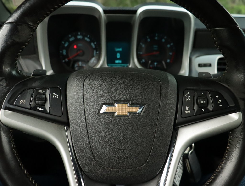 Used 2014 Chevrolet Camaro LT RWD image 10