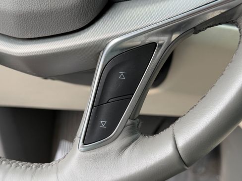 Used 2022 Cadillac XT5 Premium Luxury FWD image 22