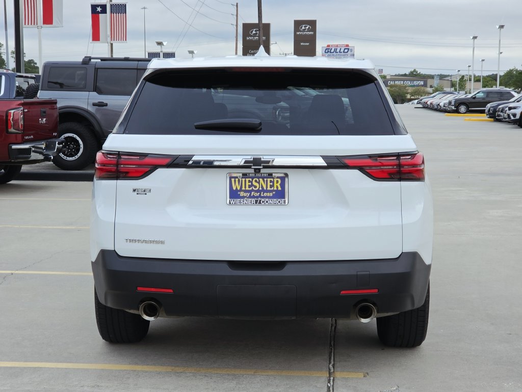 Used 2023 Chevrolet Traverse LS FWD image 6