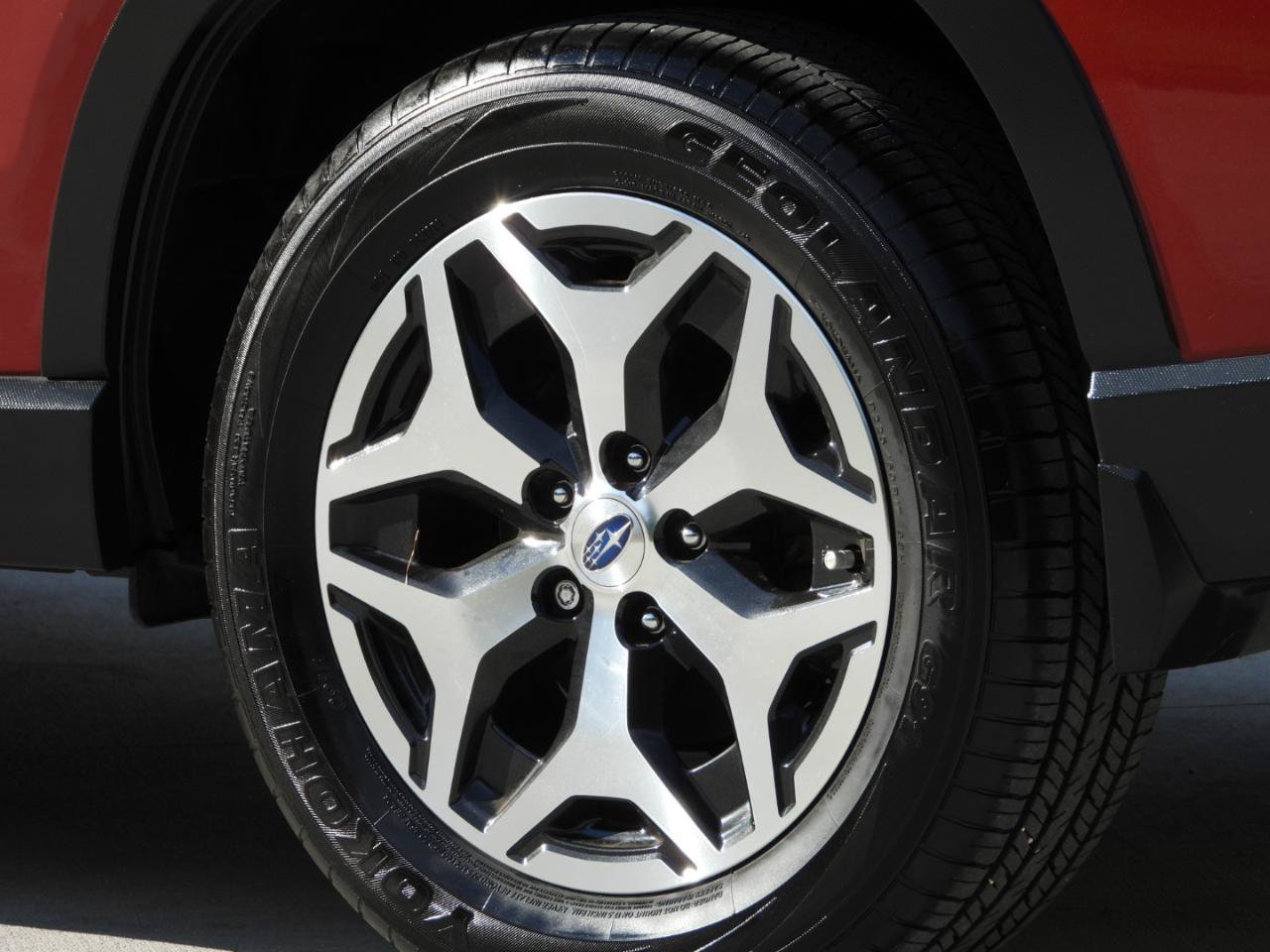 Used 2023 Subaru Forester Premium AWD/4WD image 22