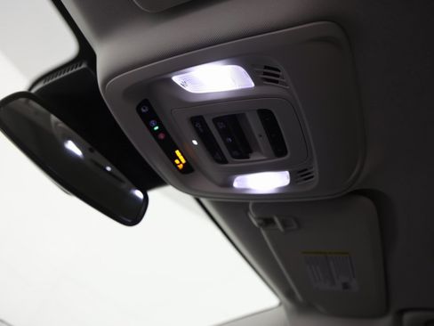 New 2025 Buick Envision Sport Touring image 23