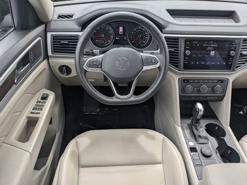 Used 2021 Volkswagen Atlas SE image 14