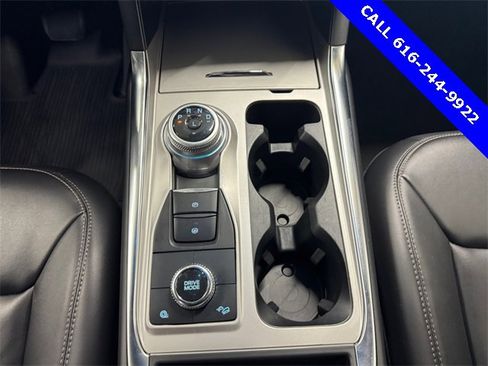 Used 2023 Ford Explorer XLT w/ Equipment Group 202A image 15