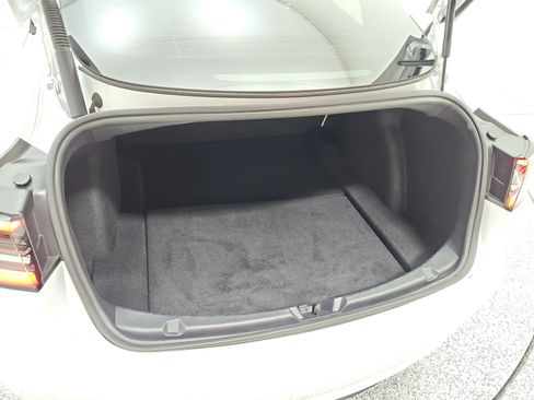 Used 2021 Tesla Model 3 Standard Range Plus RWD image 20