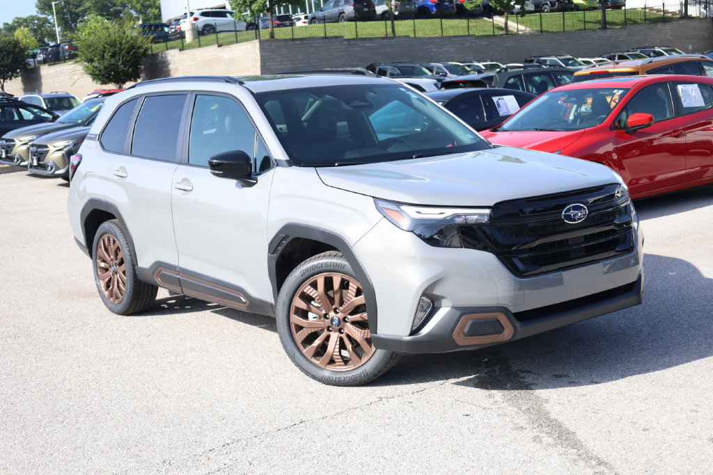 Used 2026 Subaru Forester Sport AWD/4WD image 2