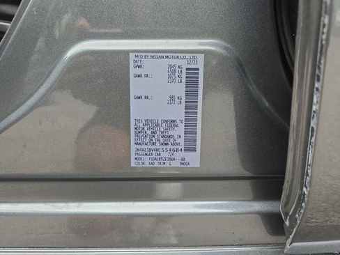 Used 2024 Nissan Leaf S FWD image 35