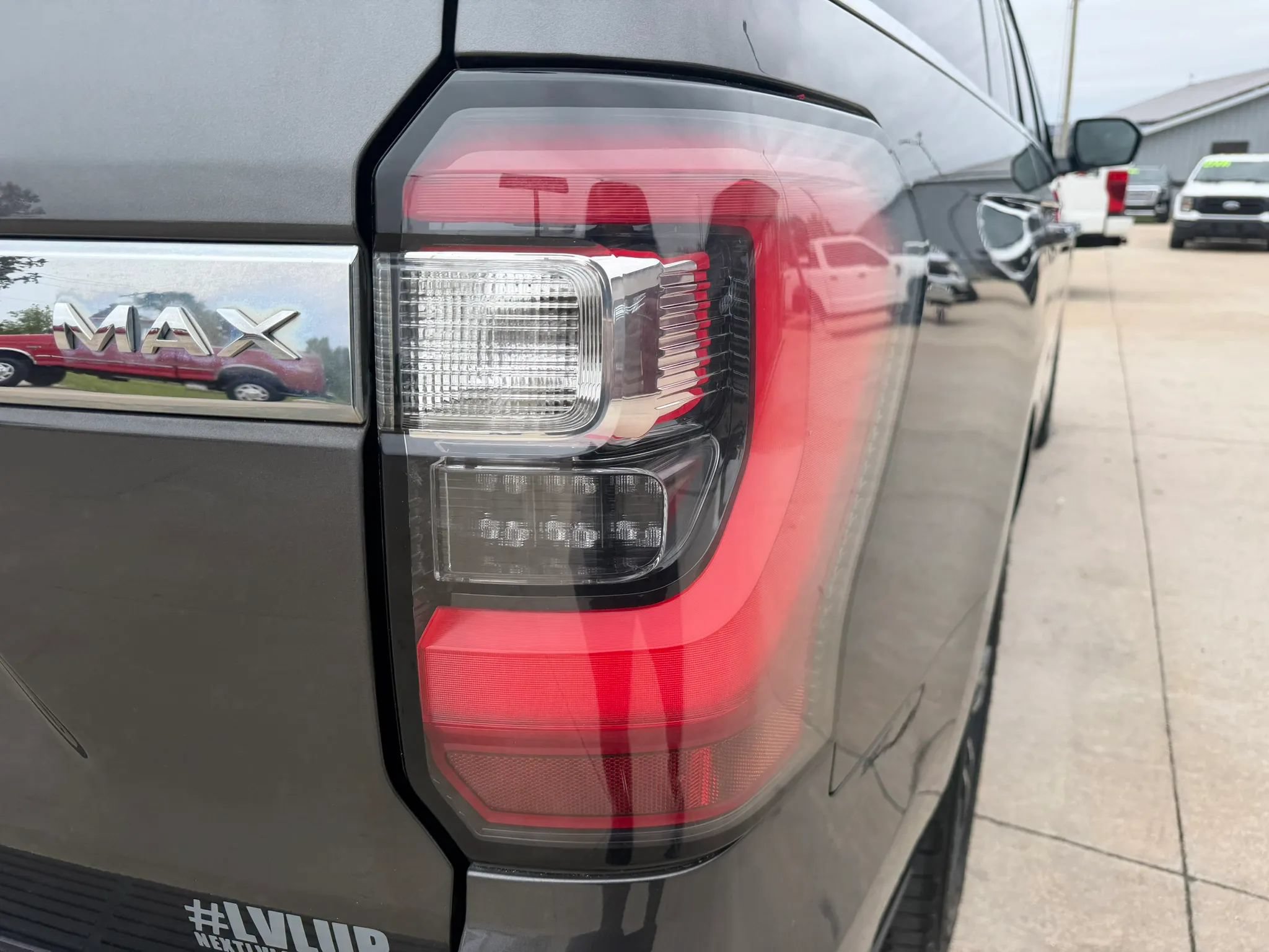 Used 2019 Ford Expedition Max Limited w/ Special Edition Package AWD/4WD image 58