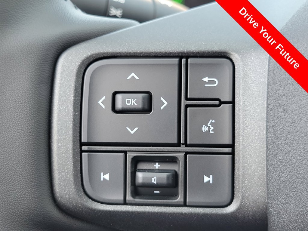 Used 2026 Toyota RAV4 XSE w/ Weather Package AWD/4WD image 5