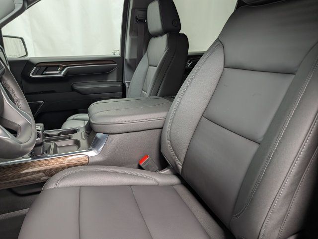New 2026 Chevrolet Silverado 1500 LT Trail Boss w/ LT Trail Boss Premium Package AWD/4WD image 13