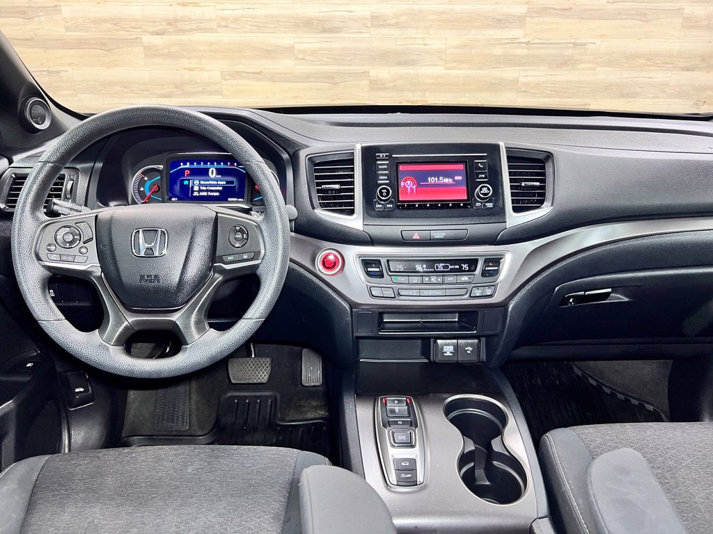 Used 2019 Honda Passport Sport image 2